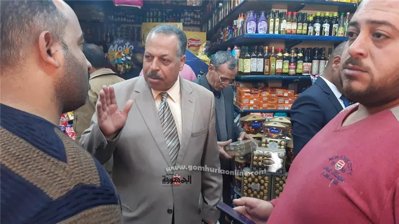 بالصور.. ضبط 733 مخالفة تموينية فى حملة يقودها محافظ أسيوط