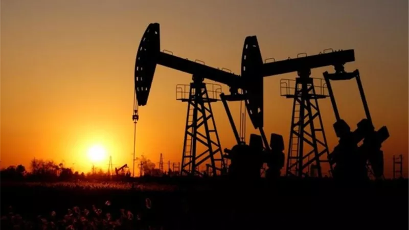 إنتاج النفط الأمريكى يقفز إلى مستوى قياسى عند 12.9 مليون برميل يوميا