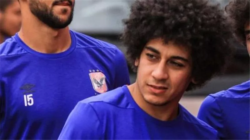 مفاجأة.. الصفافسى التونسى يطلب ضم ظهير ايسر الاهلى