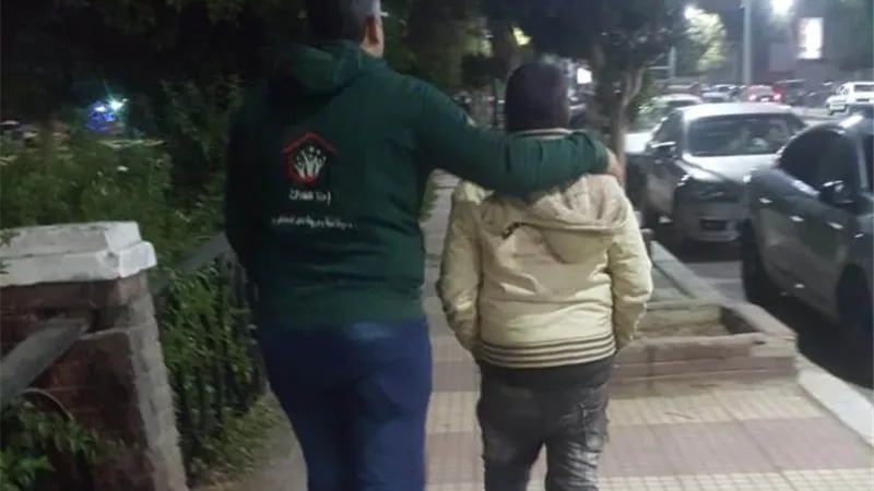 فريق أطفال وكبار بلامأوي ينقذ طفلاً وينقله لدار رعاية بالمنيا