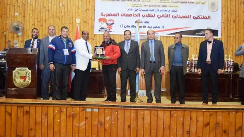 مراكز متقدمة لجامعة جنوب الوادى بالملتقى الصيدلى الثانى بسوهاج