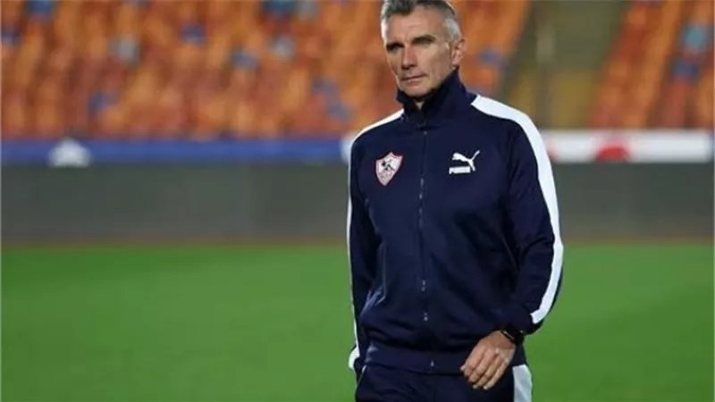 تفاصيل جلسة كارتيرون مع حارس الزمالك