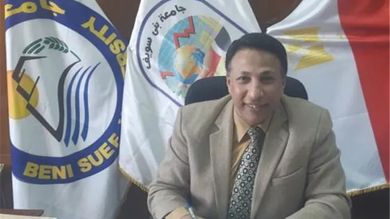 مدرجات وشاشات جديده بتجارة بنى سويف