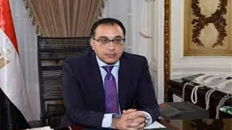 انفوجراف.. مجلس الوزراء يرصد إنجازات قطاع البترول في عام 2019