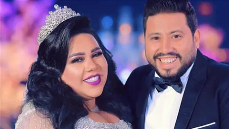 فى موقف نبيل .. شيماء سيف تتبرع بتاج لعروسة .. تعرف على الحكاية