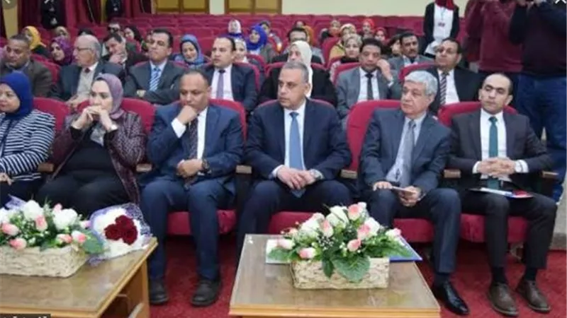 جامعة سوهاج تشارك في افتتاح برنامج تمكين المرأة
