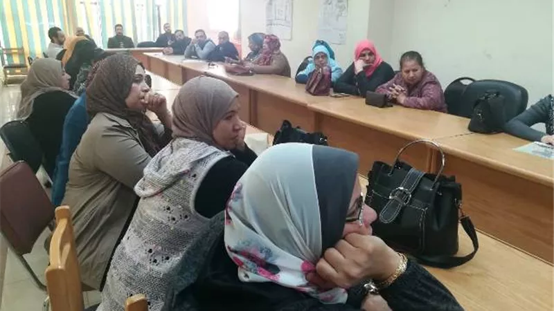 الأمراض المشتركة بين الحيوان والانسان فى ندوة بإعلام السويس.. بالصور