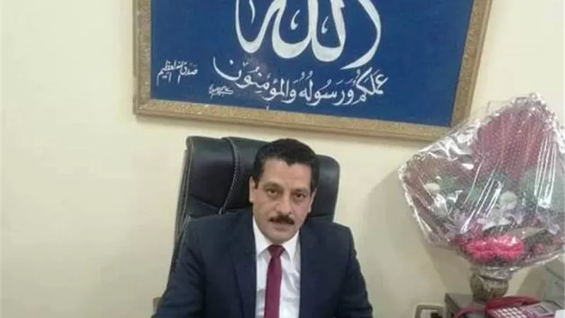 تسليم 131 شهادة 