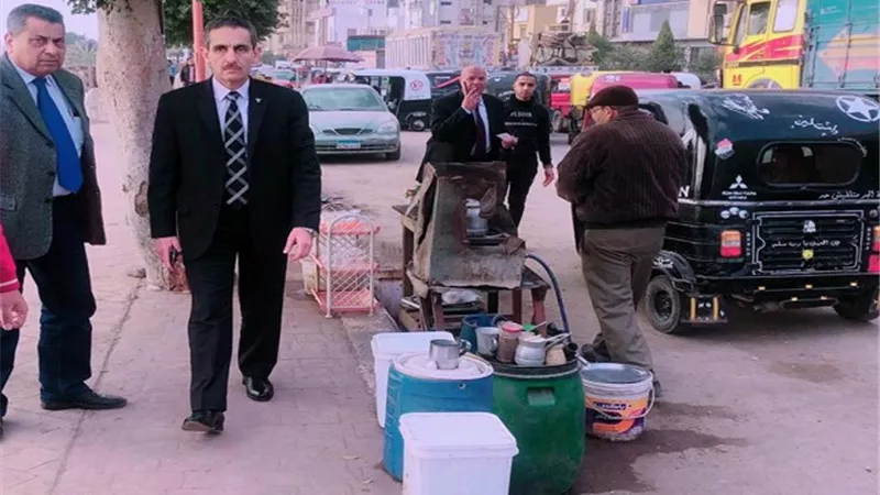 محافظ الغربية يقود حملة إشغالات مكبرة بمركز كفر الزيات.. صور