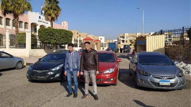 القبض على طيار مدنى مزيف بالشروق.. كوّن عصابة لسرقة السيارات