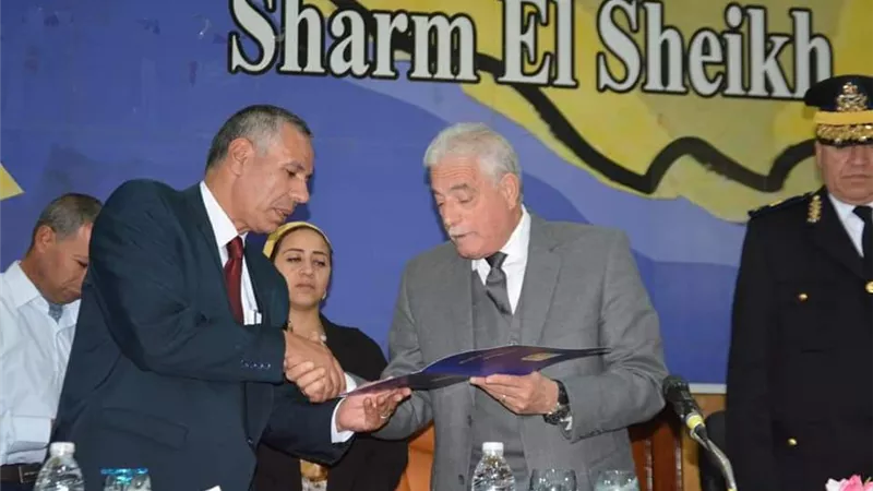 فودة يترأس جلسة المجلس التنفيذى اليوم بطور سيناء