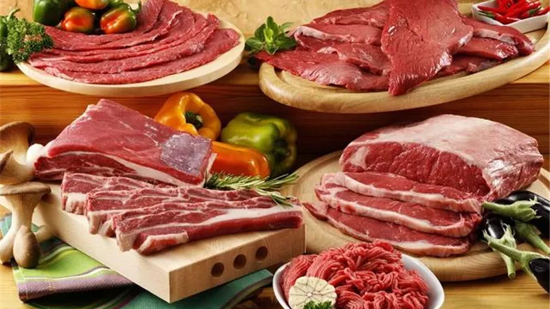 اللحوم الحمراء تهدد بأمراض القلب والموت المبكر
