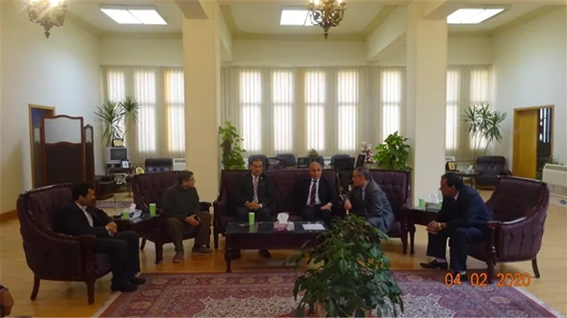 رئيس جامعة الزقازيق يستقبل مدير معهد بحوث البترول