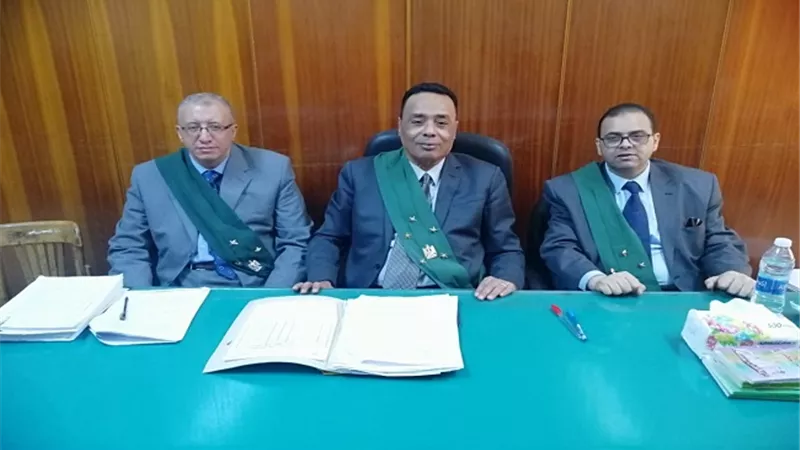 تأجيل محاكمة 22 من قيادات الإرهابيه بسوهاج لانضمامهم لتنظيم داعش ل 5 مايو