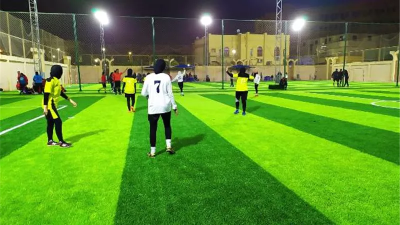 فريق كرة القدم الخماسي لجامعة عين شمس يتأهل لدور الثمانية في أسبوع الفتيات