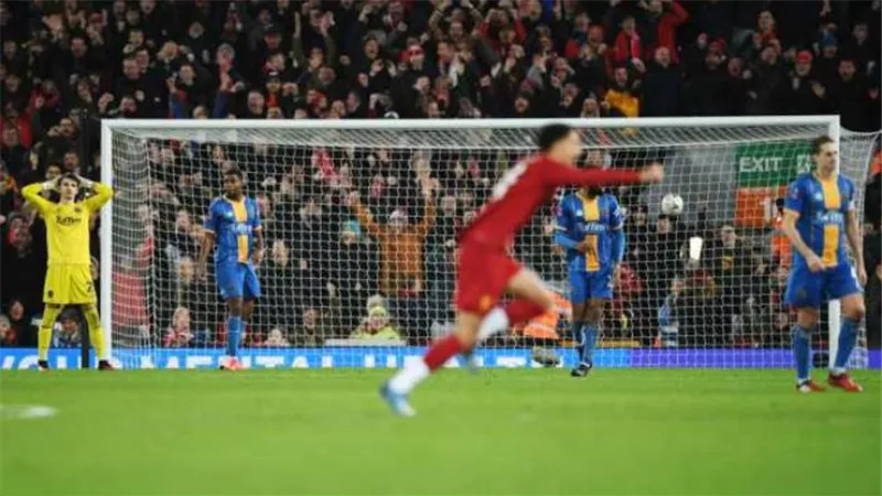 بالفيديو.. شباب ليفربول يحققون فوزا صعبا أمام شروزبوري بكأس الاتحاد