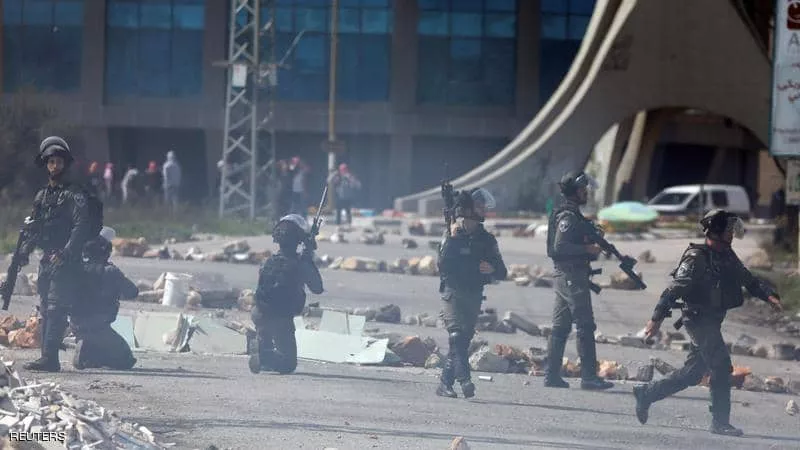 مقتل شاب فلسطيني خلال مواجهات مع قوات إسرائيلية بالضفة