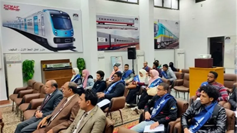 انطلاق الفوج الثامن عشر من شباب جامعة القاهرة لزيارة مصنع سيماف