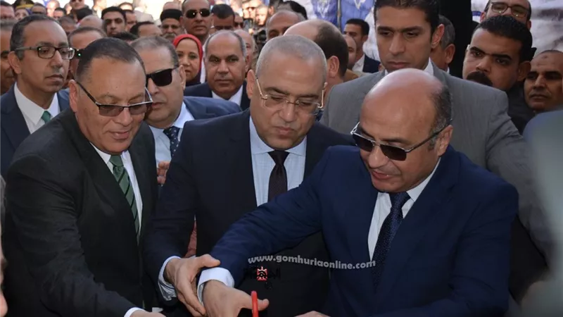 بالصور.. تفاصيل زيارة وزيرا العدل والإسكان للعاشر من رمضان وافتتاح أهم المنشآت بها