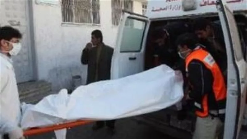 مصرع عامل انهار عليه تل رملي داخل محجر في البحيرة