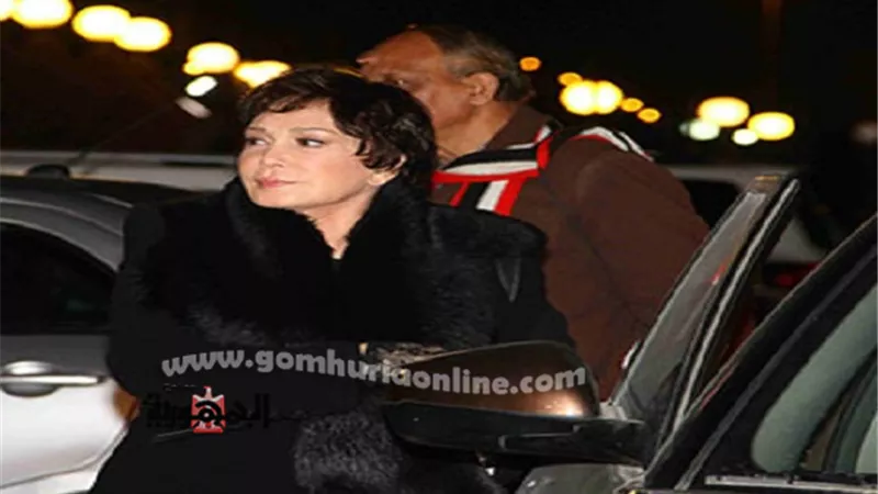 لبلبة تشارك فى عزاء شقراء السينما المصرية نادية لطفى