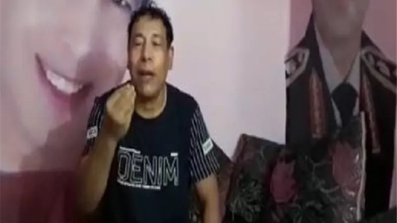 إسلام خليل يواجه فيروس 