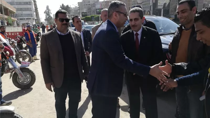 بدأ تجربة الجمع المنزلى للقمامة بالشوارع الرئيسية لحى اول وثان طنطا مقابل ١٠ جنيهات