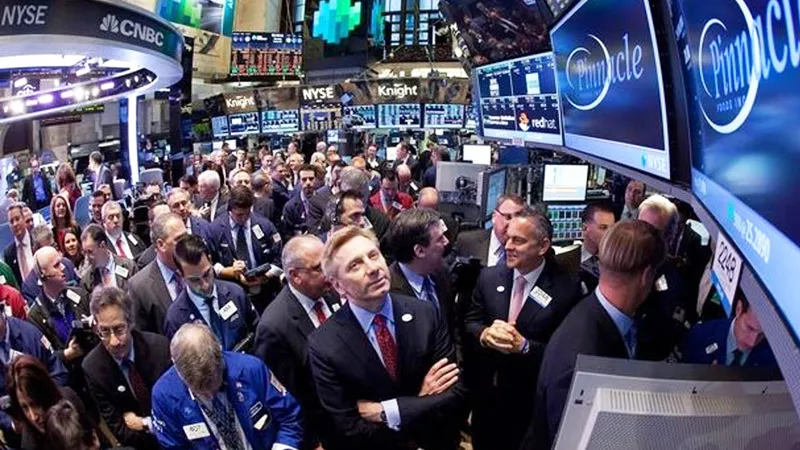 تراجع أسهم أمريكا بعد تقرير الوظائف