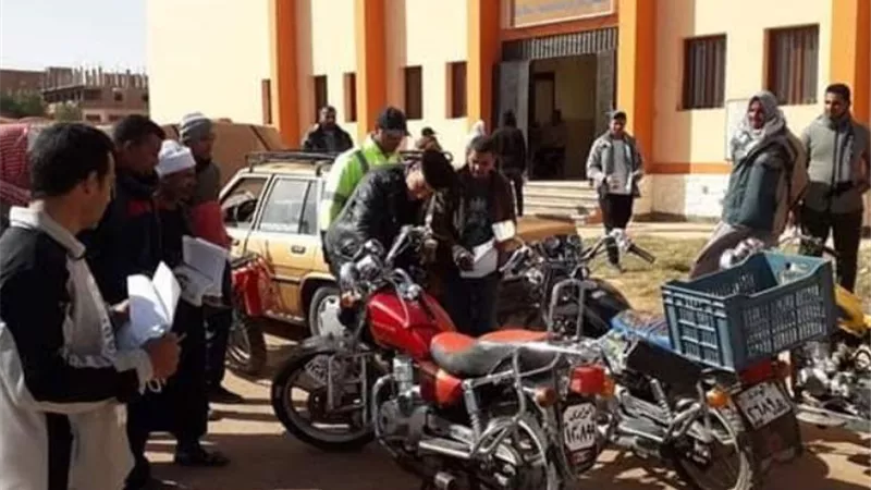 فحص ٧٢ مركبة في قوافل مرورية بمراكز محافظة الوادى الجديد