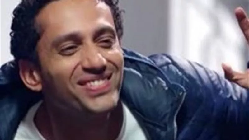 محمد حاتم ينتهي من تصوير في 