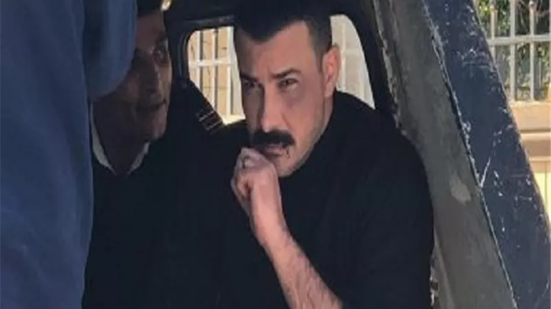 الشرطة تطارد محمد رجب فى زايد