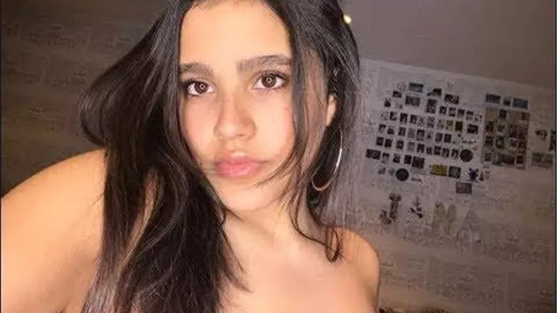 ابنة عمرو دياب تثير الجدل من جديد من داخل غرفتها .. فيديو