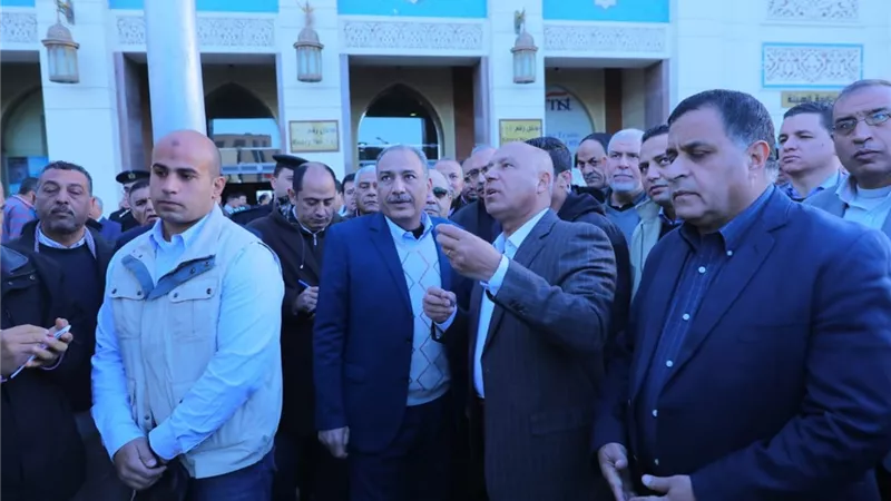 زيادة منافذ البيع و اتاحة رد التذكرة.. وزير النقل يعلن عدة اجراءات جديدة