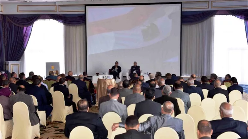 وزير السياحة والآثار يلتقى 100 من المستثمرين بحضور محافظ الأقصر.. بالصور