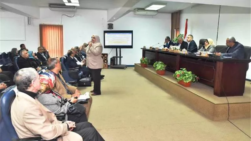 نائب محافظ أسيوط يشهد إجتماع تحديث المخطط الاستراتيجى العام لمركز البدارى.. بالصور