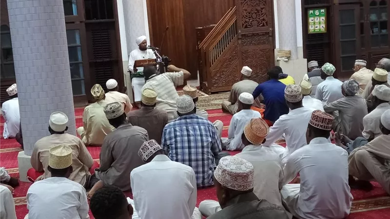 عضو فرع مالى : الجماعات المتطرفة تستغل الأمية الفكرية لبث سمومها