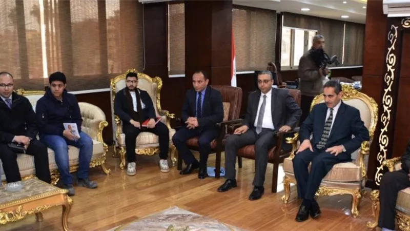 رحمى وعطا يبحثان تطوير مصانع تدوير القمامة بدفرة والمحلة ومحطة إنتاج البيض بطنطا