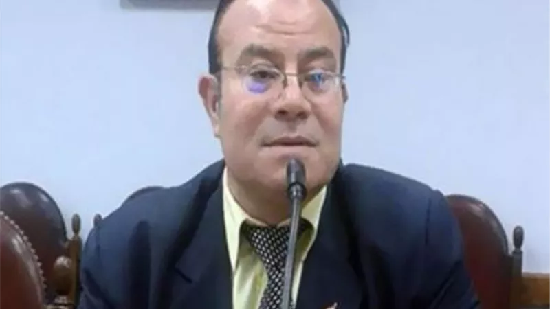 حسين عشماوى يطالب وزيرة الصحة بزيارة مفاجئة لمستشفى قليوب