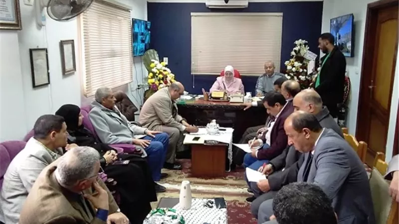 تعليم كفر الشيخ: ننتابع حملة 100 مليون صحة بالمدارس وقبول من تجاوز سن المعاش كمتطوع.. بالصور