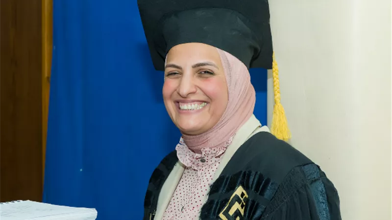 الدكتوراة لـ صالحة شعبان فى نقد أعمال السريالية المصرية