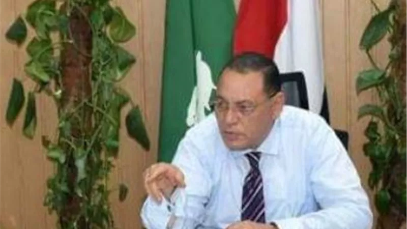 حملات تموينية وتفتيشية علي مصانع ومحال ومخازن أدوية بمدينة الزقازيق