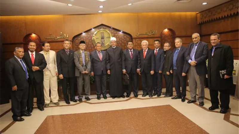 وكيل الأزهر يستقبل رئيس وزراء ولاية نجري سيمبلان الماليزية