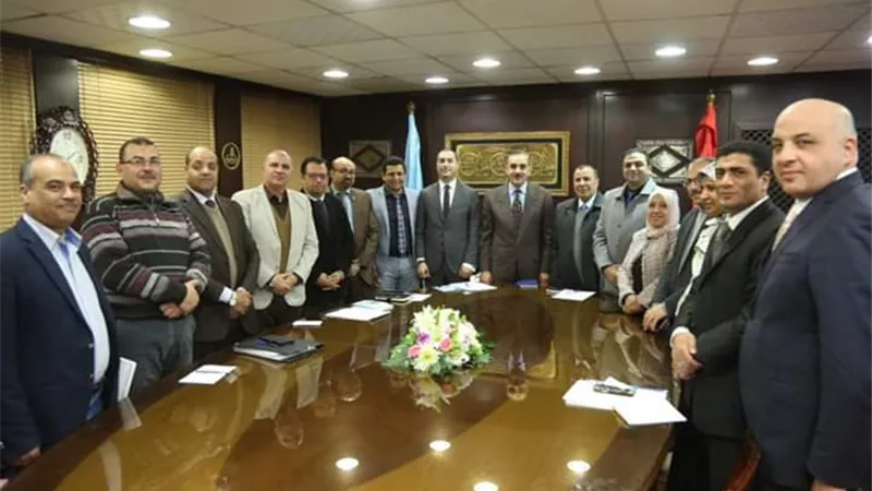 محافظ كفرالشيخ يناقش التعاون مع وزارة الاتصالات في استخدام التكنولوجيا