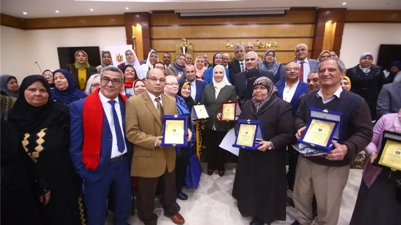 القباج تُكرم ١٧٣ ممن بلغوا سن التقاعد بوزارة التضامن