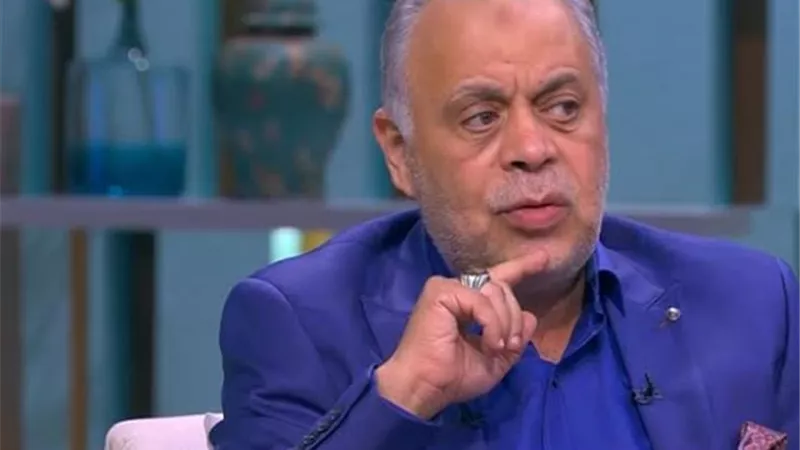 تعليق نارى من نقيب الممثلين عن غياب النجوم الشباب فى عزاء نادية لطفى