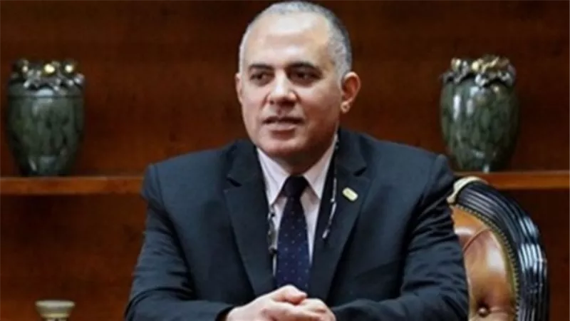 وزير الرى يغادر القاهرة متجهاً إلى واشنطن للمشاركة فى مفاوضات سد النهضة