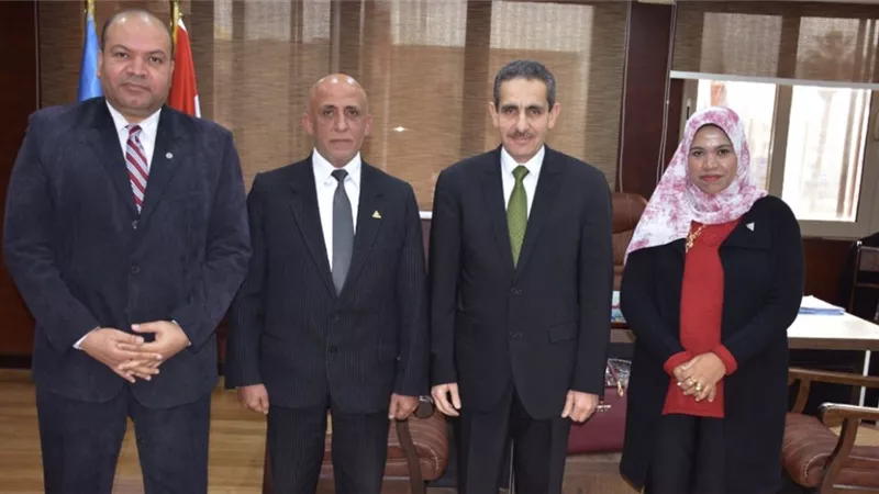 محافظ الغربية .. يستقبل وفد منظومة الشكاوى الحكومية الموحدة