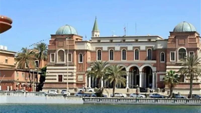 مصرف ليبيا المركزى: إيرادات النفط تهبط إلى الصفر بسبب إغلاق الموانئ