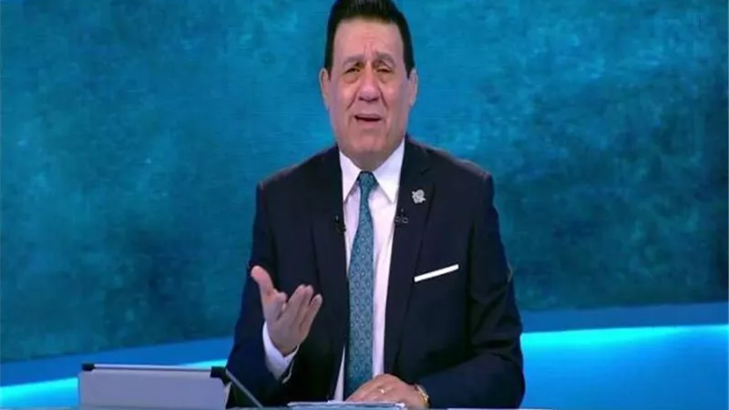 مدحت شلبى ساخرا من نجم الاهلى: محدش كان يعرفك غير صحابك