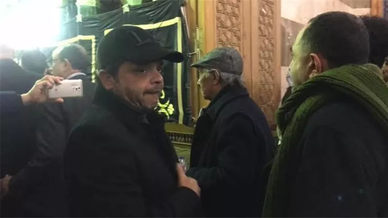 هنيدى وهانى رمزى فى عزاء المخرج لينين الرملي .. صور